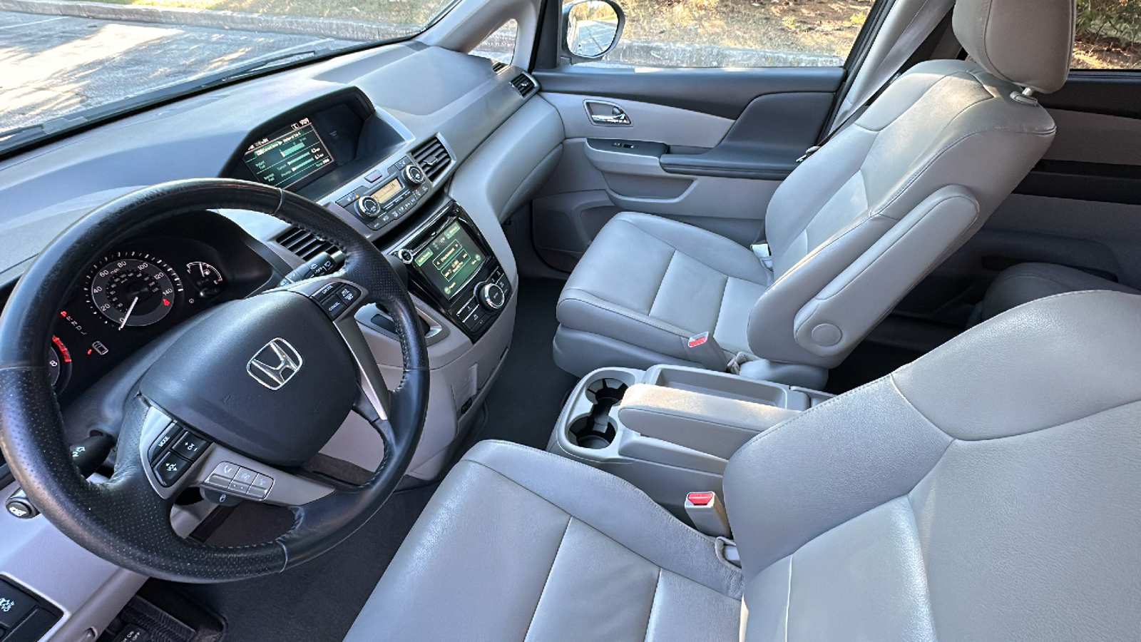 2017 Honda Odyssey EX-L 21