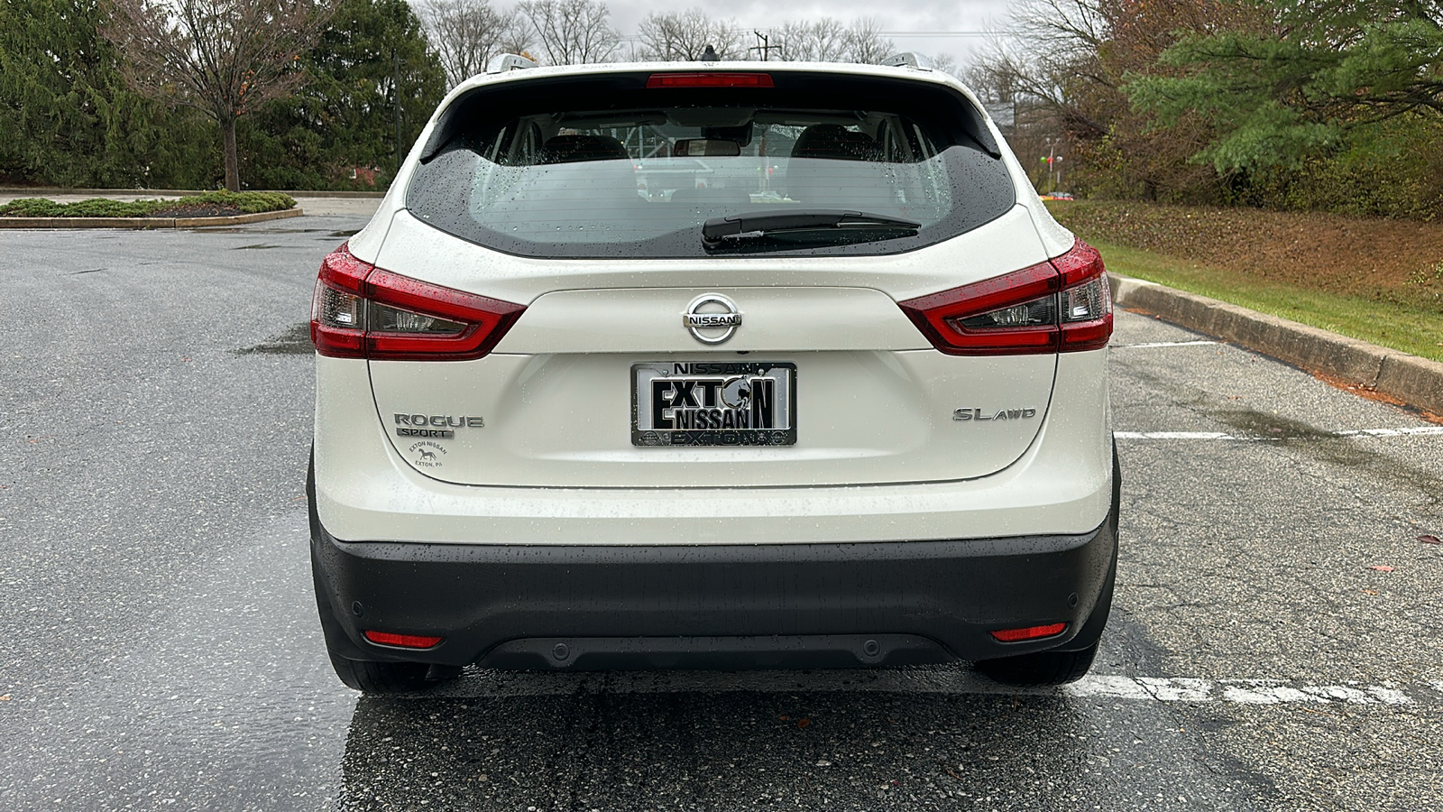 2021 Nissan Rogue Sport SL 6