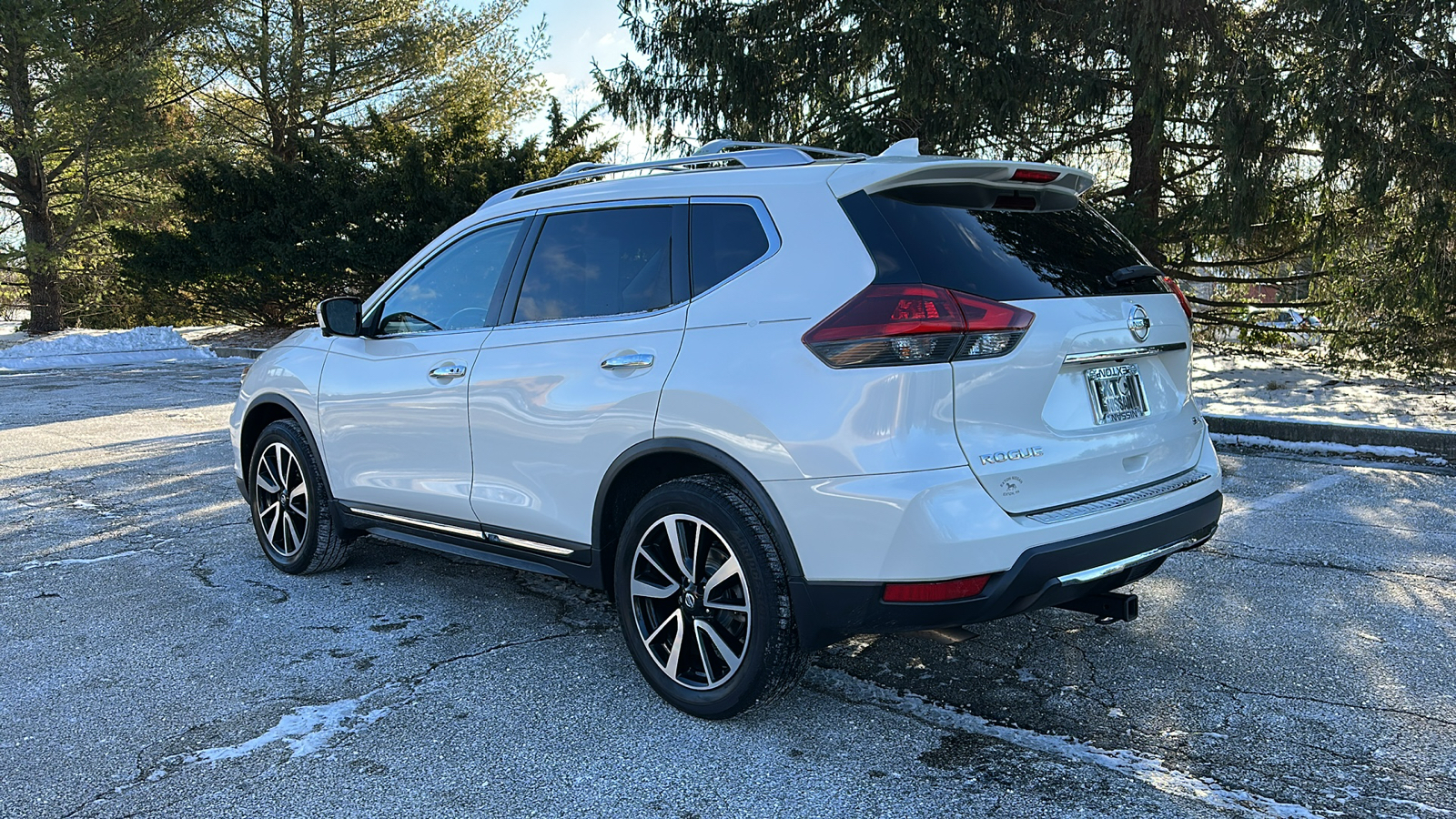 2018 Nissan Rogue SL 8