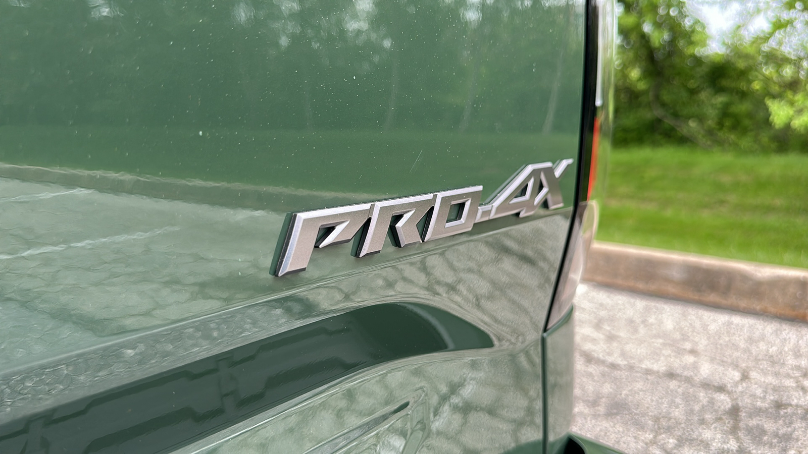 2022 Nissan Frontier PRO-4X 10