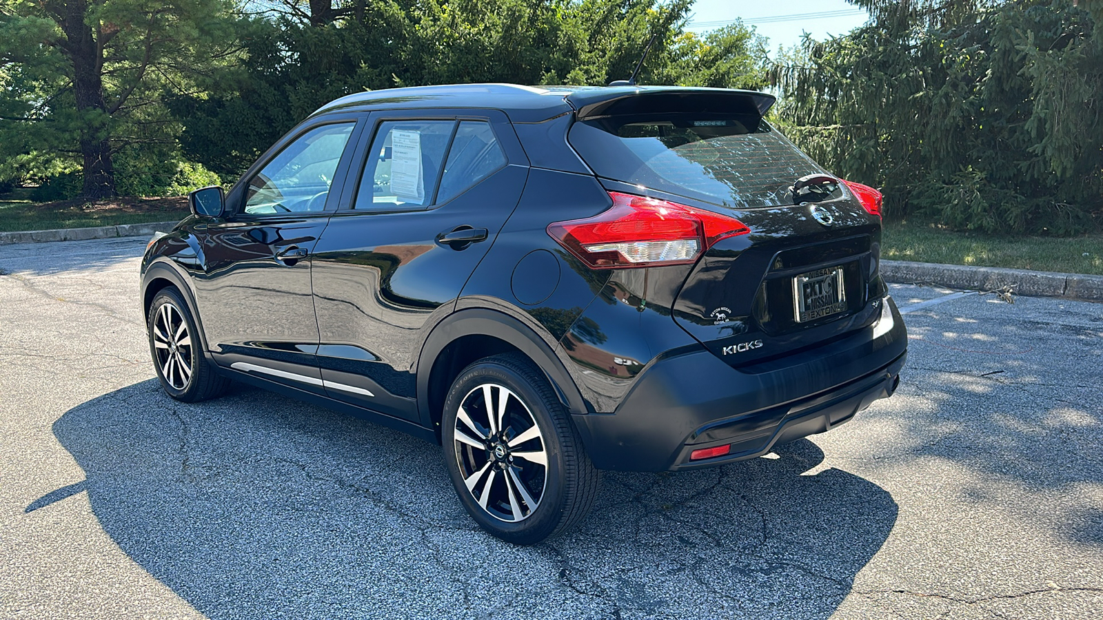 2018 Nissan Kicks SR 8