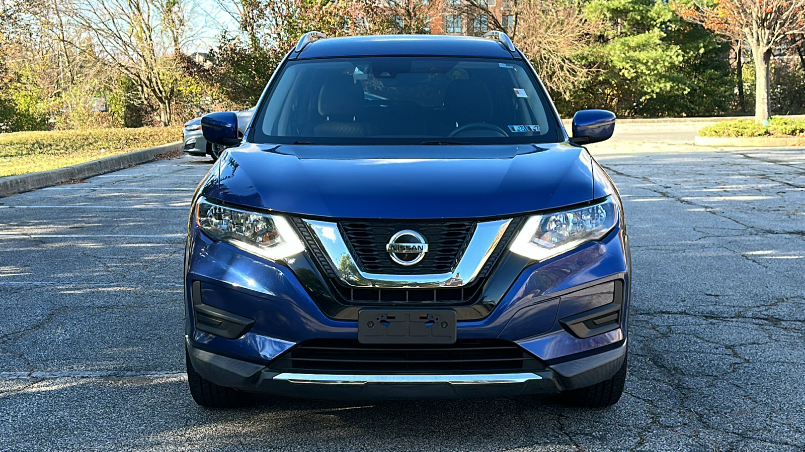 2019 Nissan Rogue SV 3