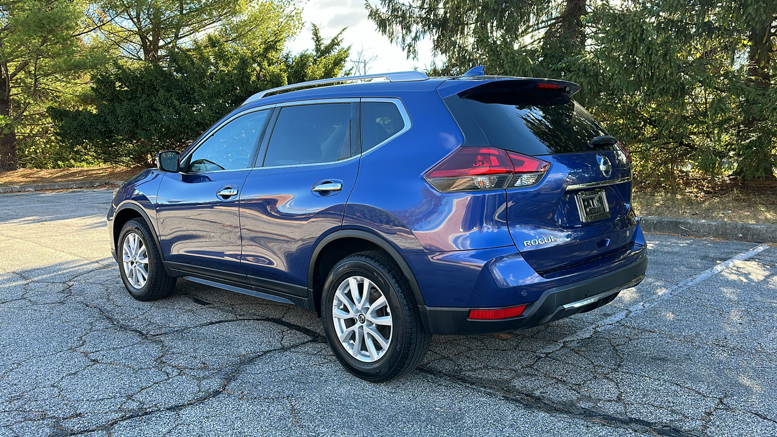 2019 Nissan Rogue SV 7