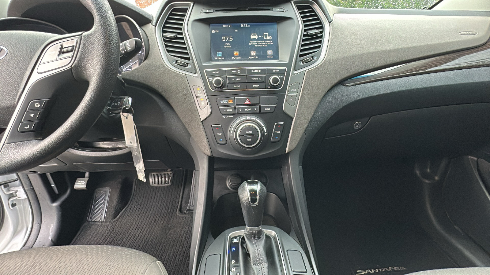 2017 Hyundai SANTA FE Sport 2.4L 22