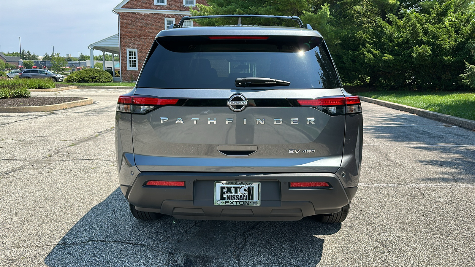 2023 Nissan Pathfinder SV 5