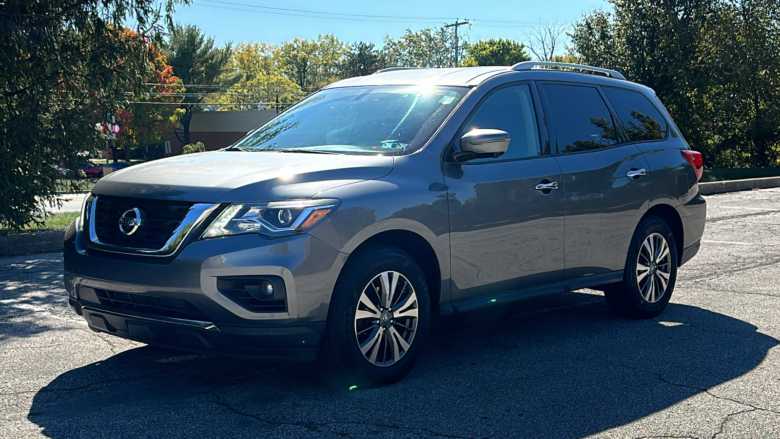 2017 Nissan Pathfinder SL 2