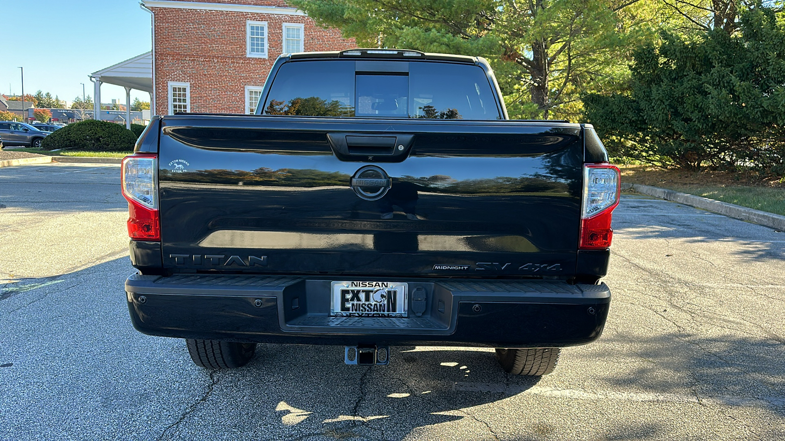 2019 Nissan Titan SV 6