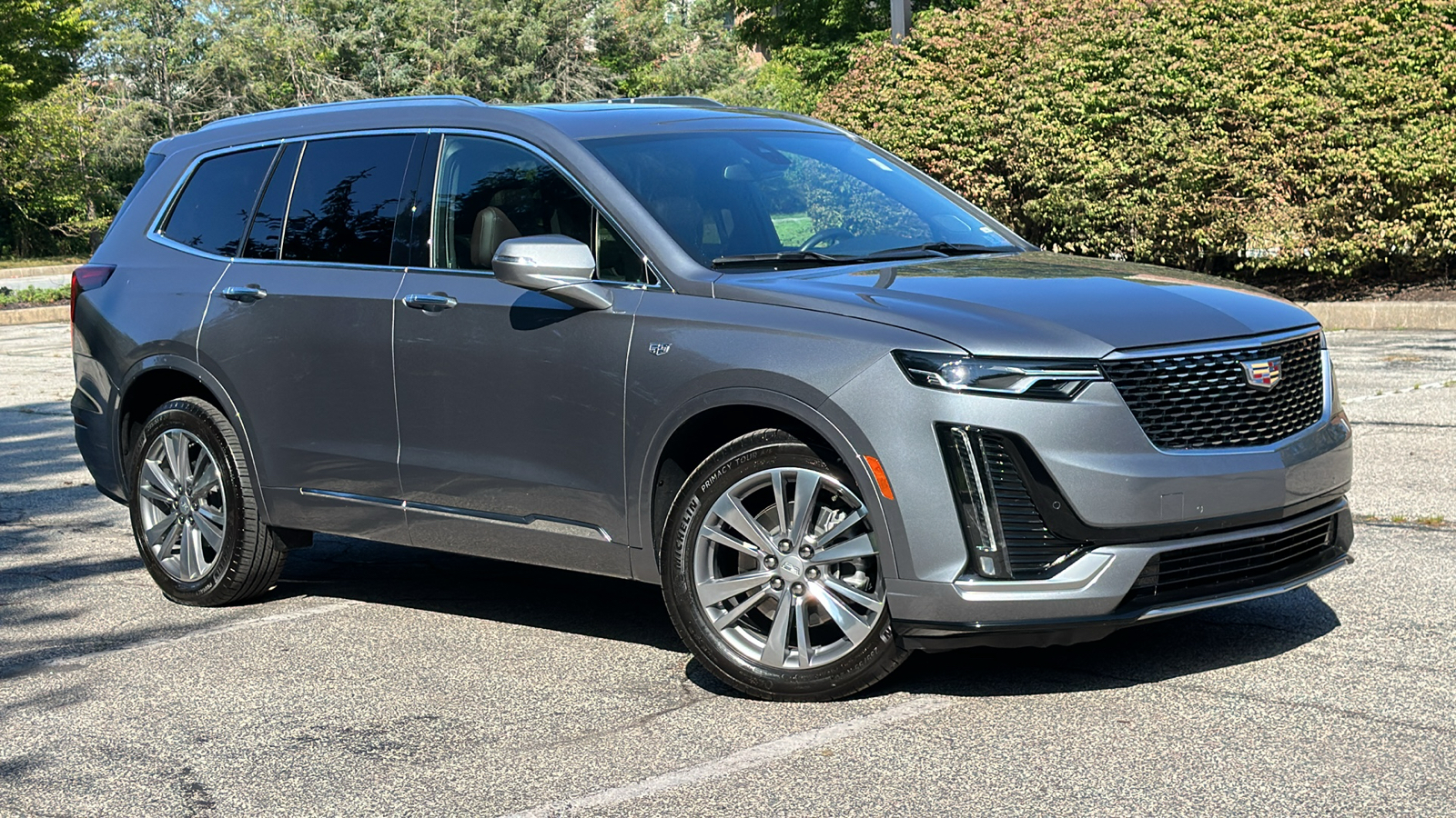 2022 Cadillac XT6 Premium Luxury 1