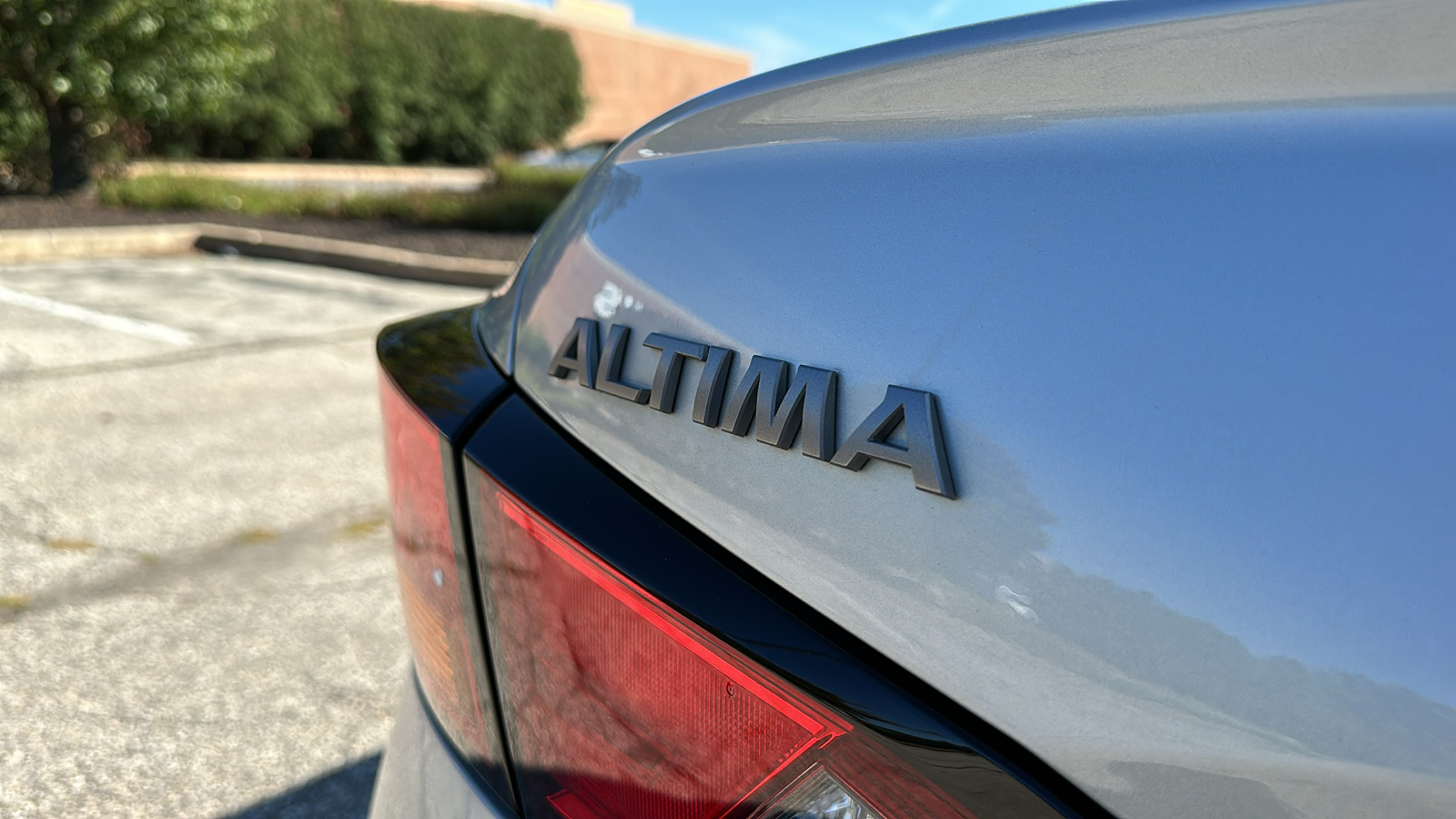 2023 Nissan Altima 2.5 SV 10