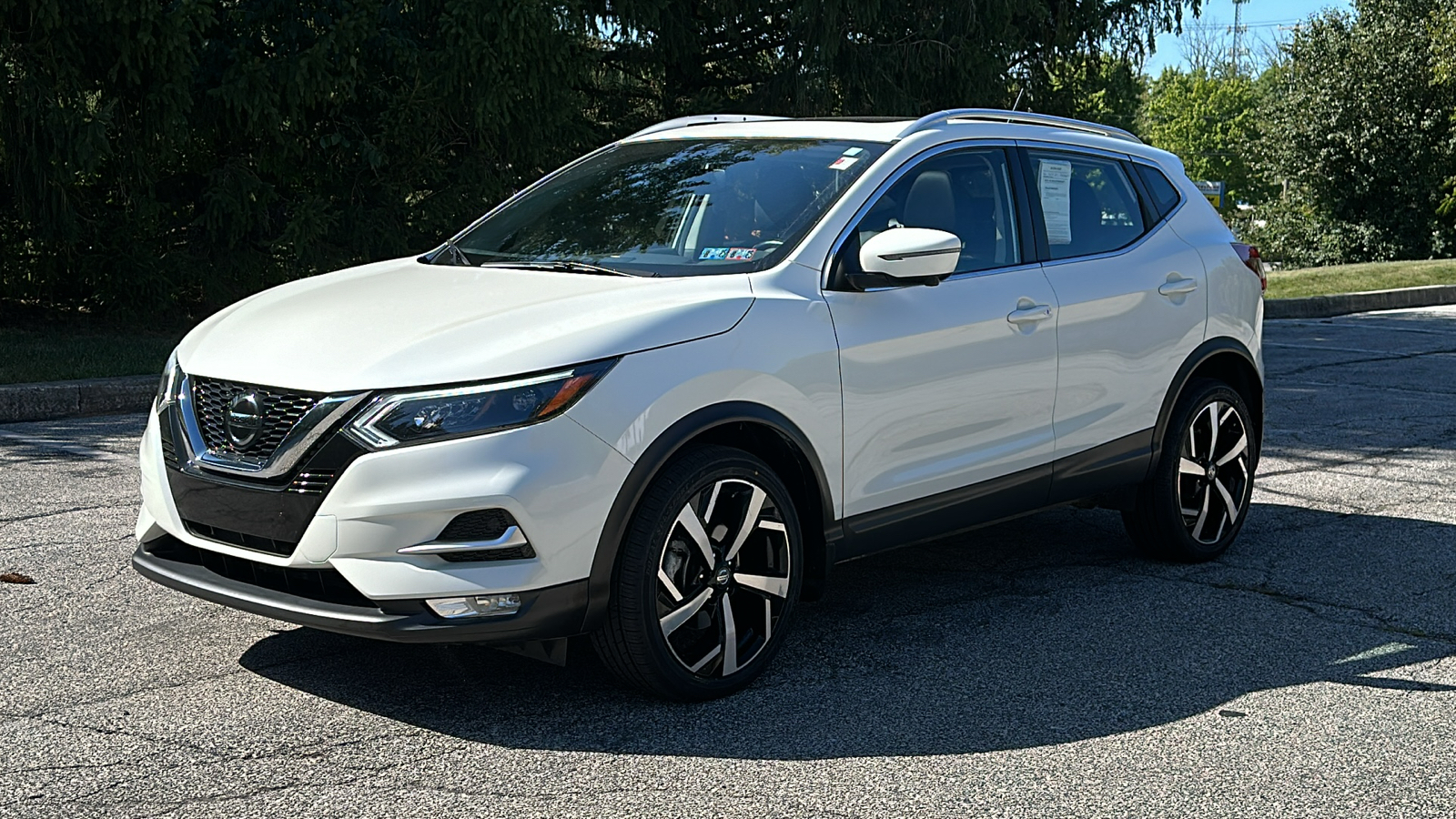 2021 Nissan Rogue Sport SL 2