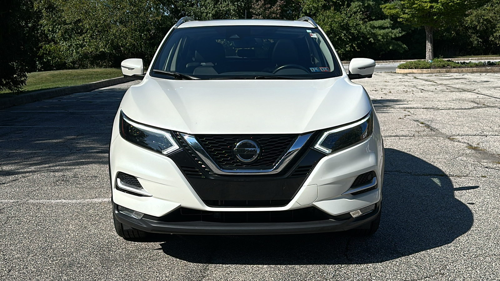 2021 Nissan Rogue Sport SL 3