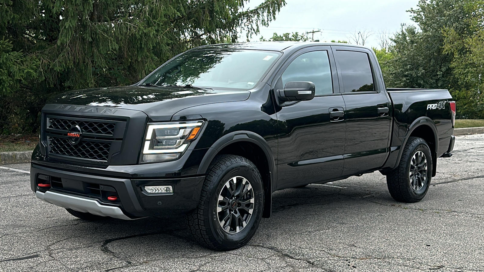 2022 Nissan Titan PRO-4X 2