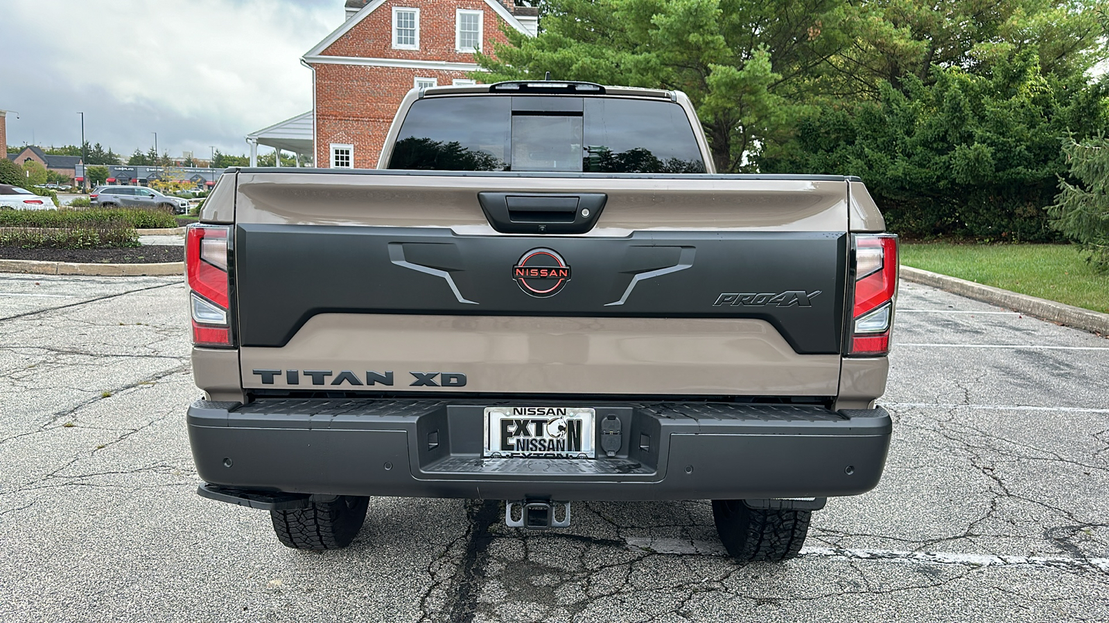 2024 Nissan Titan XD PRO-4X 6