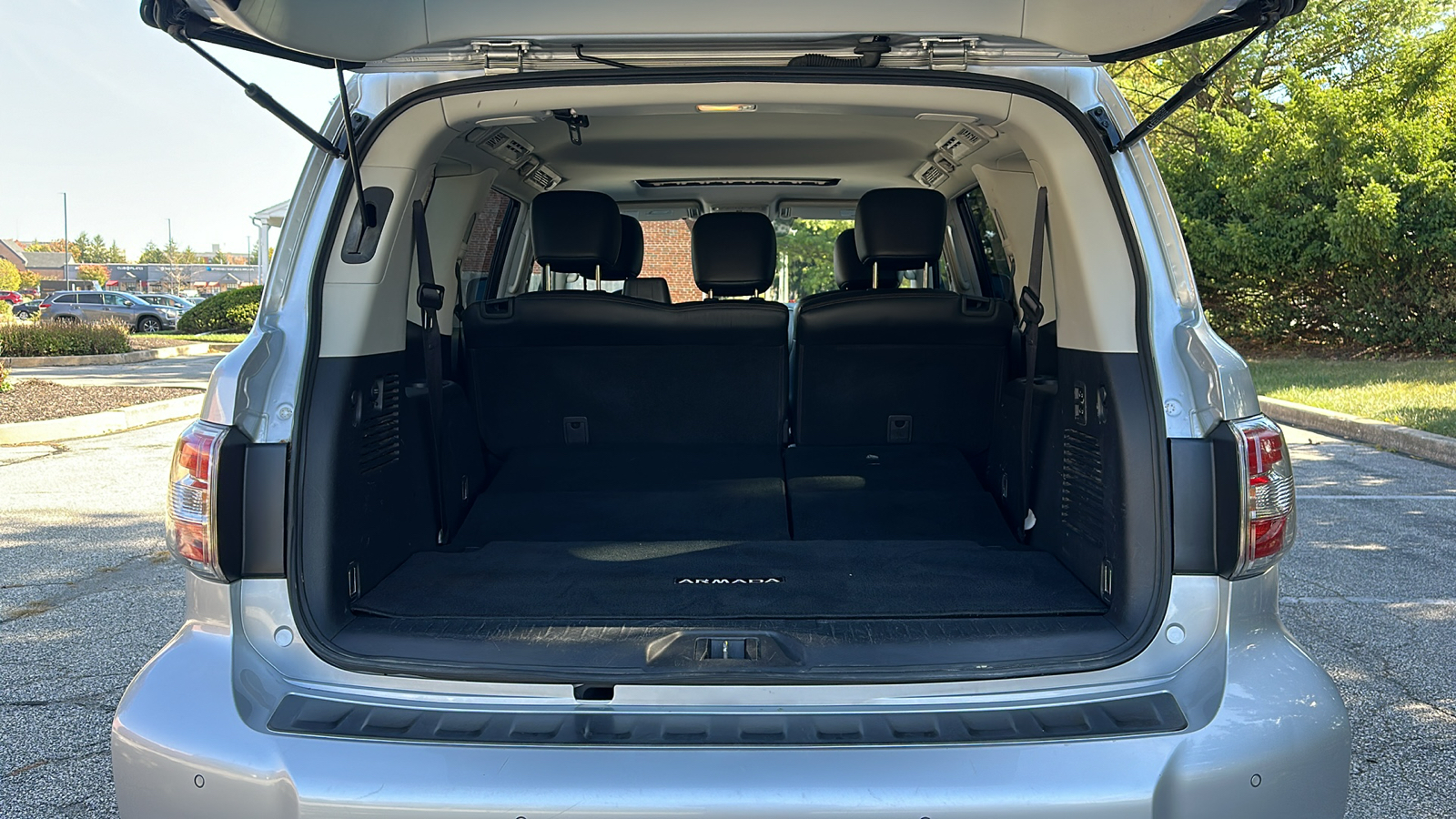 2019 Nissan Armada SL 7