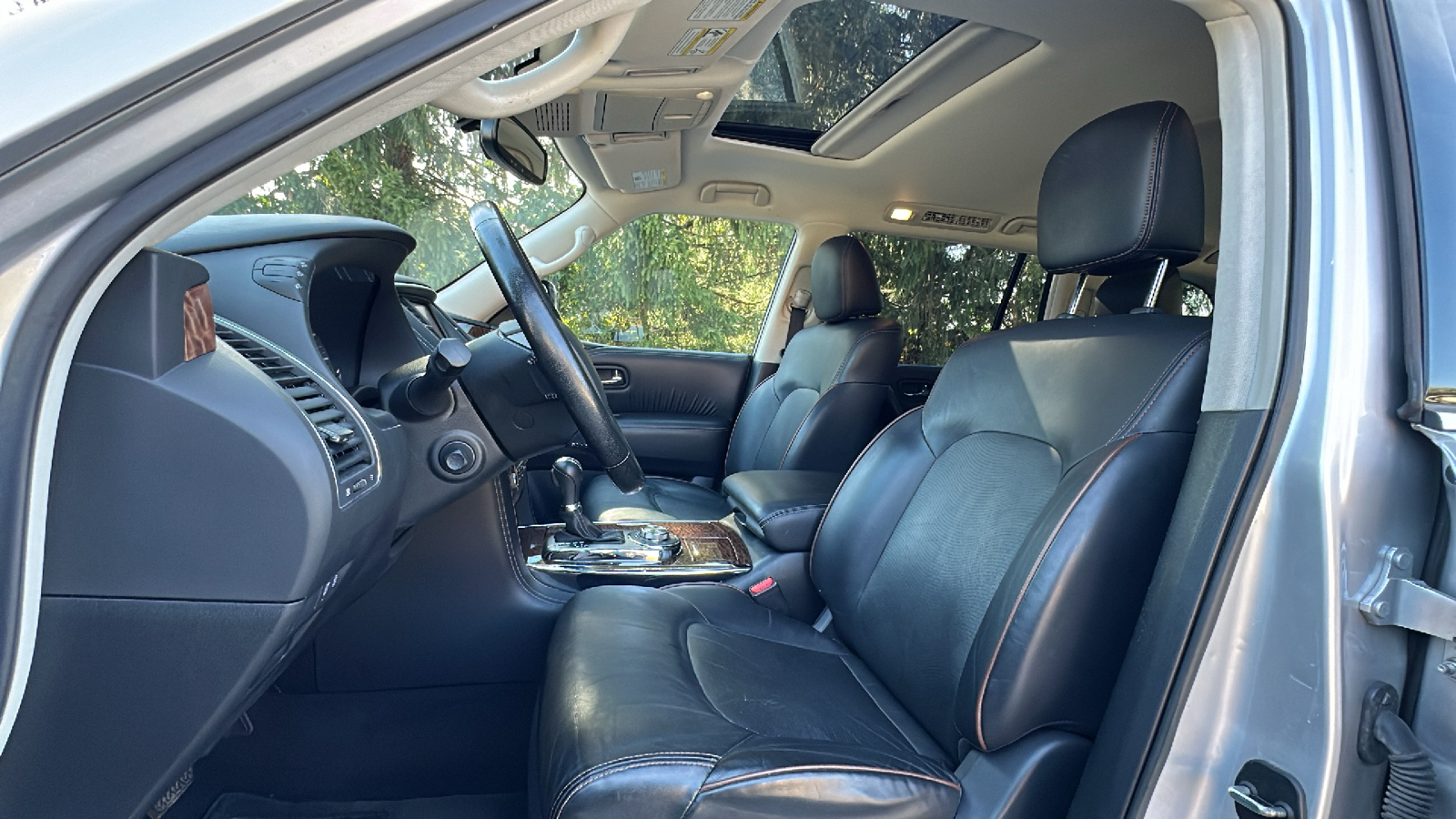 2019 Nissan Armada SL 14