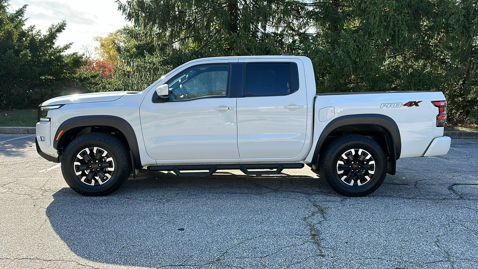 2023 Nissan Frontier PRO-4X 28