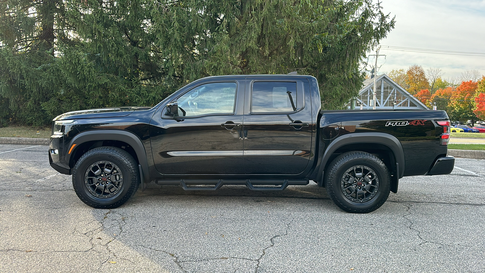 2023 Nissan Frontier PRO-4X 28