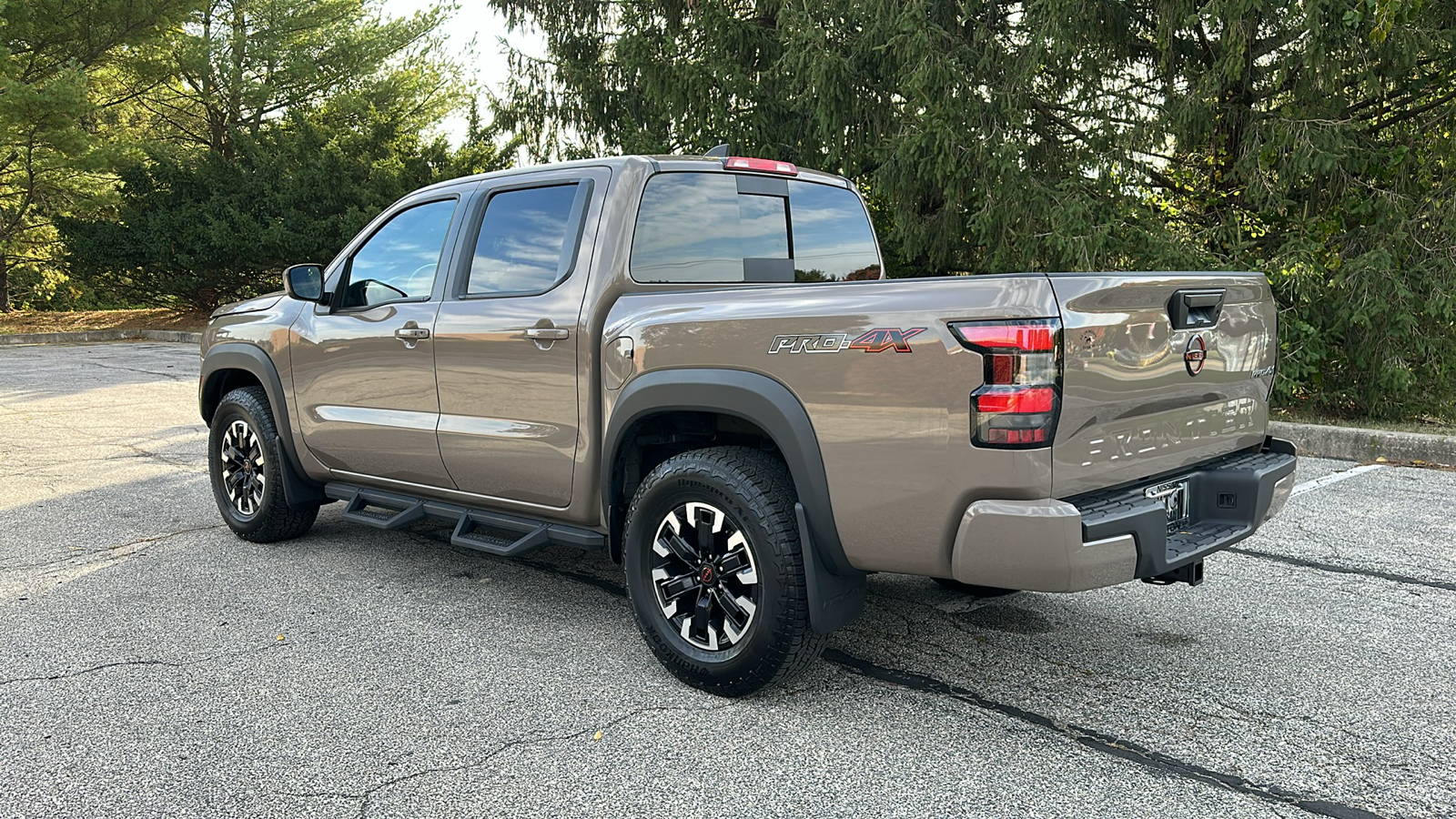 2023 Nissan Frontier PRO-4X 8