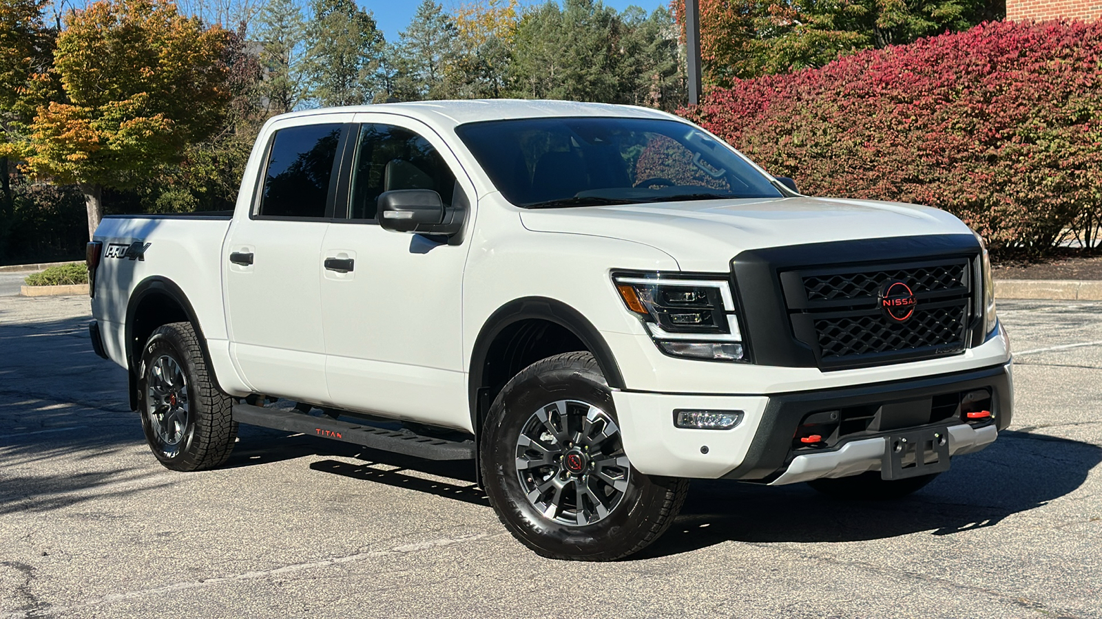 2024 Nissan Titan PRO-4X 1