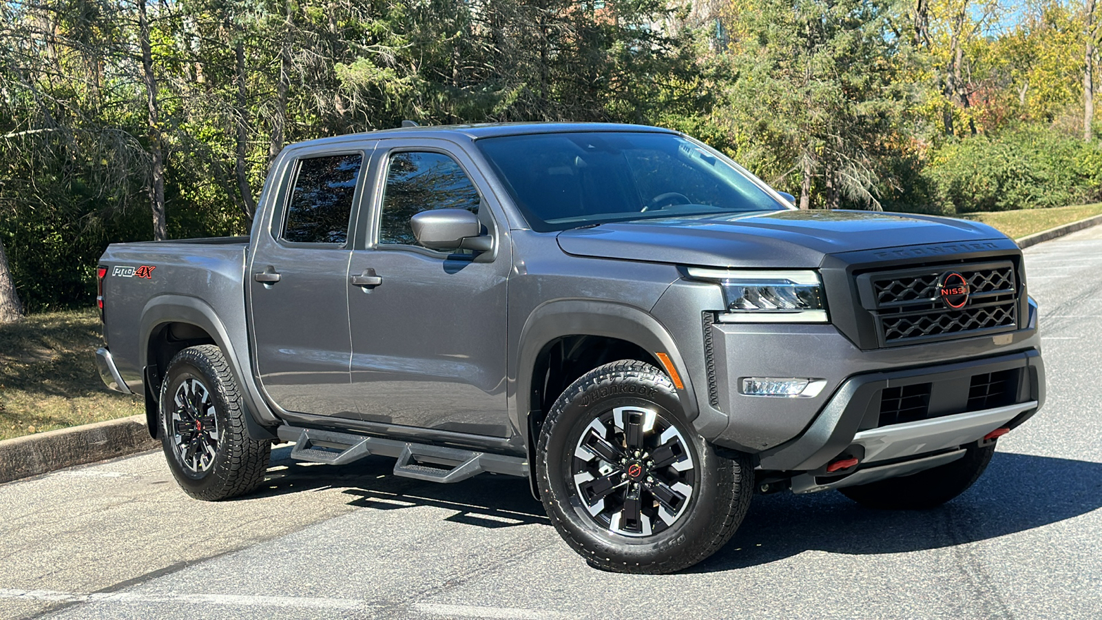 2023 Nissan Frontier PRO-4X 1