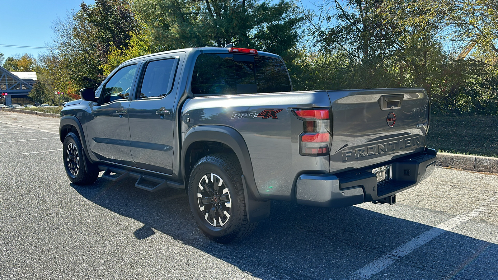 2023 Nissan Frontier PRO-4X 8