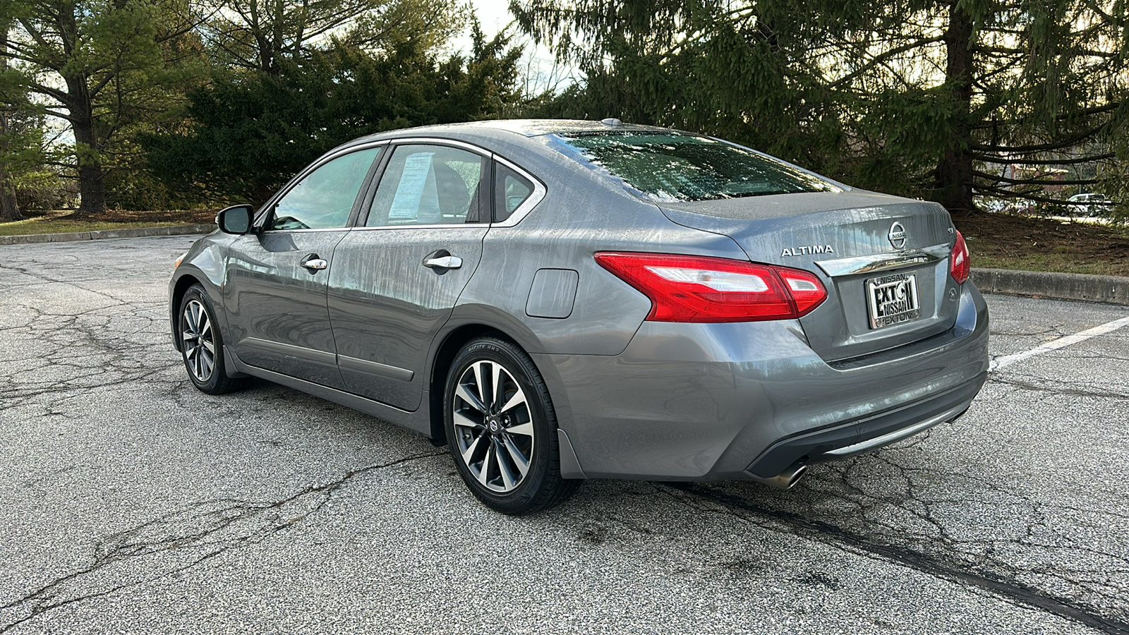 2016 Nissan Altima 2.5 SV 8