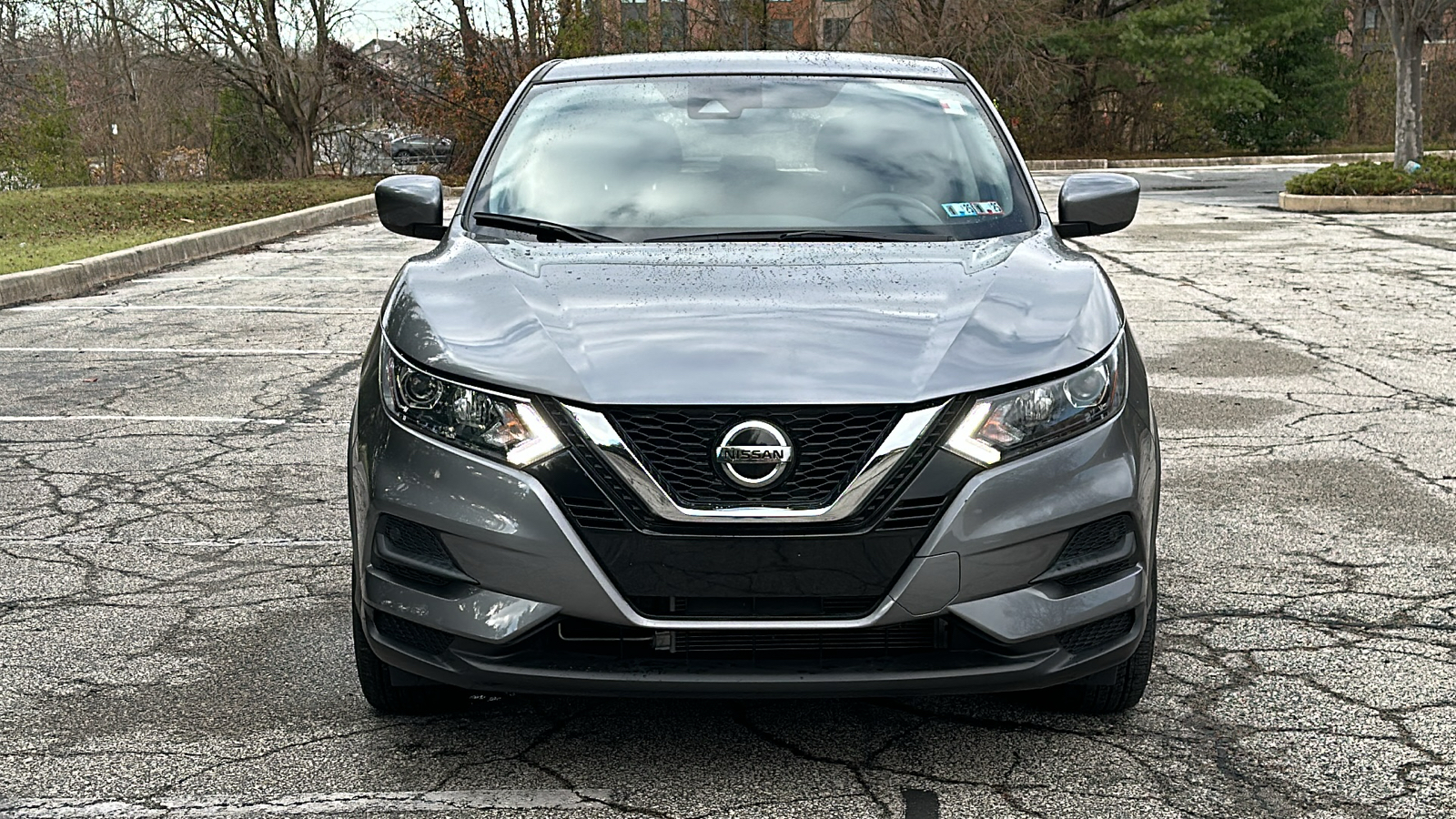 2021 Nissan Rogue Sport S 3