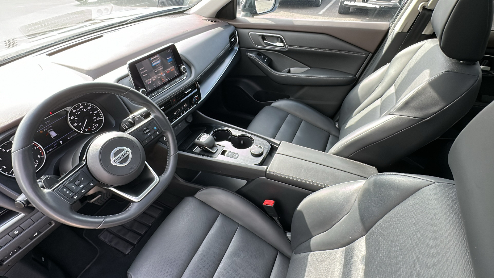 2021 Nissan Rogue SV 21