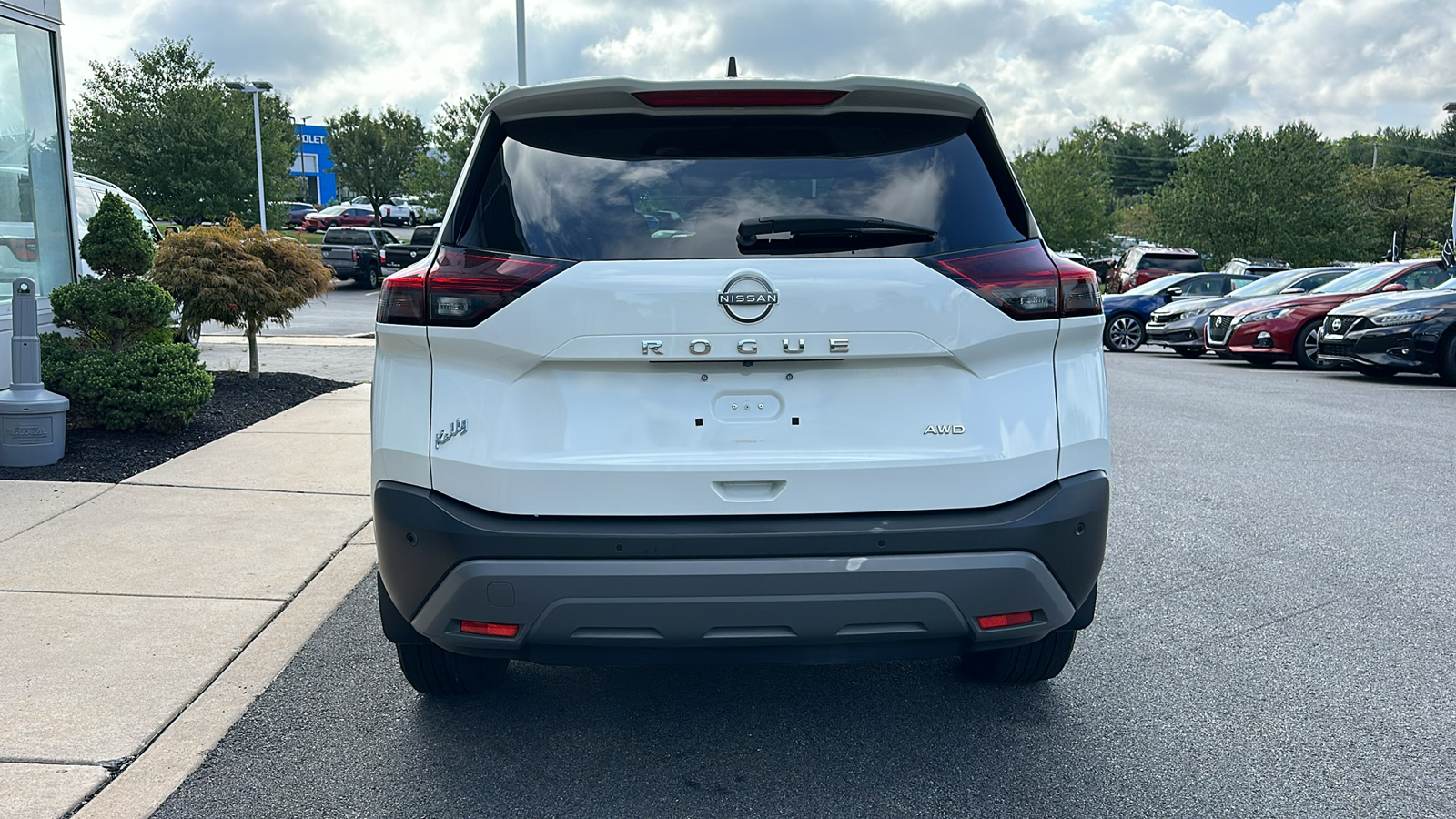 2023 Nissan Rogue S 5