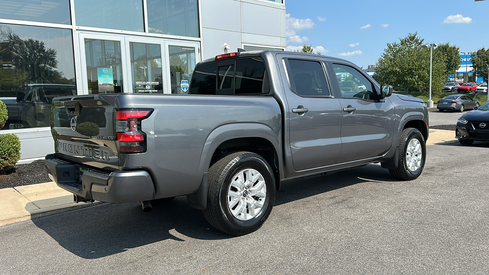 2022 Nissan Frontier SV 8