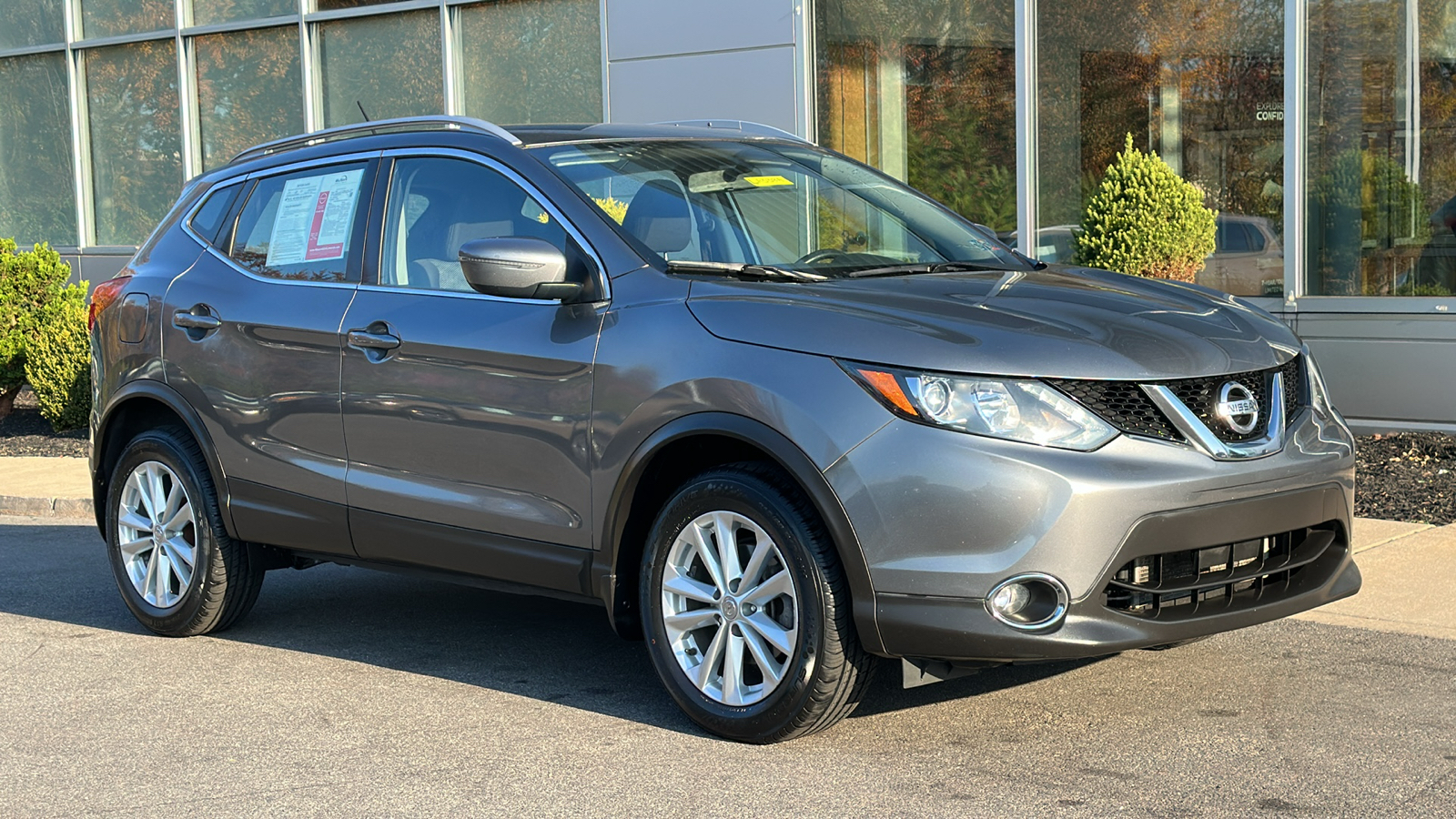 2018 Nissan Rogue Sport SV 2