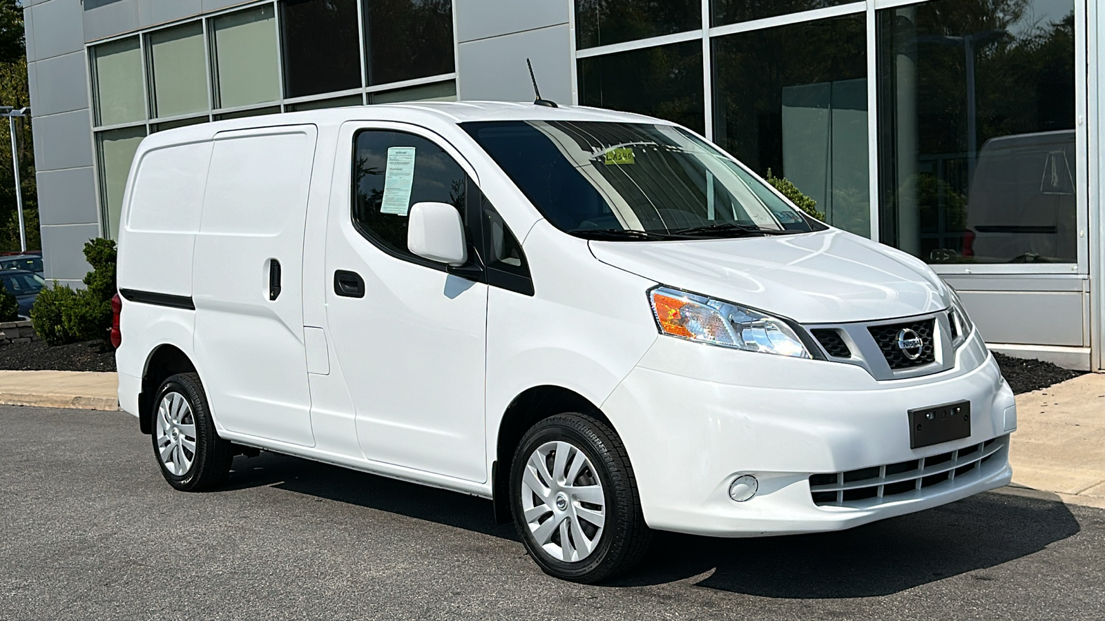 2021 Nissan NV200 Compact Cargo SV 2