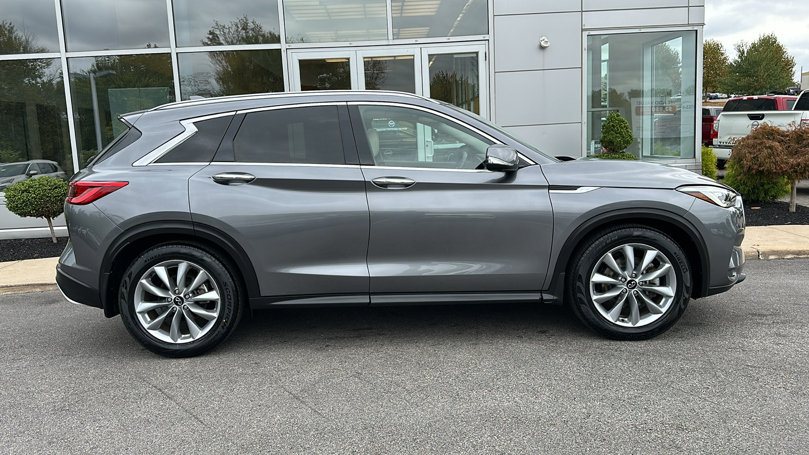 2021 INFINITI QX50 ESSENTIAL 29