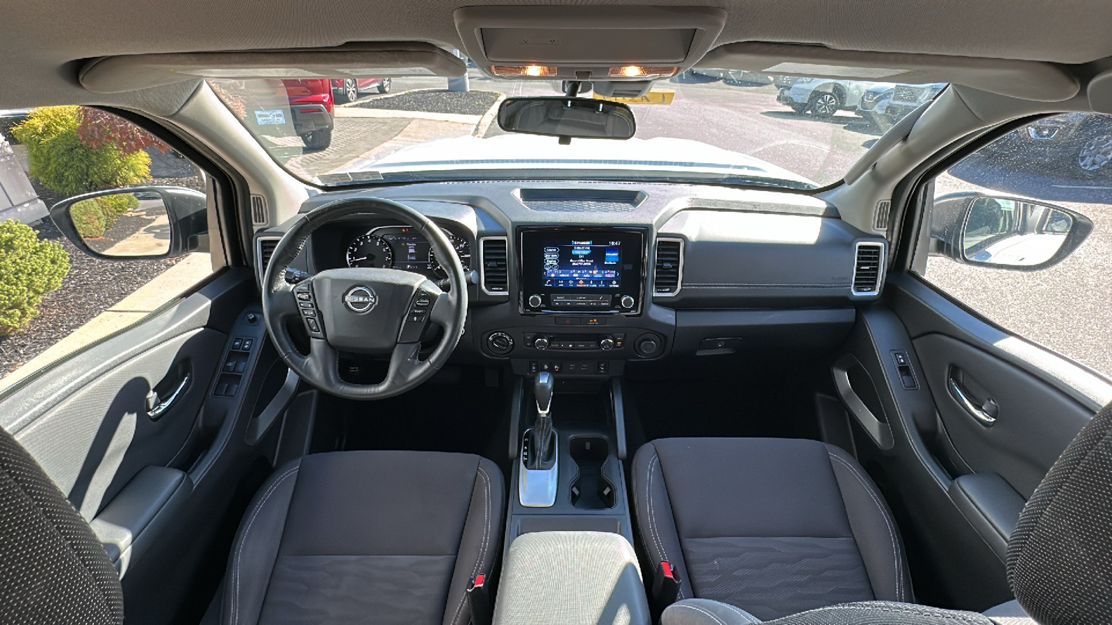 2023 Nissan Frontier SV 27