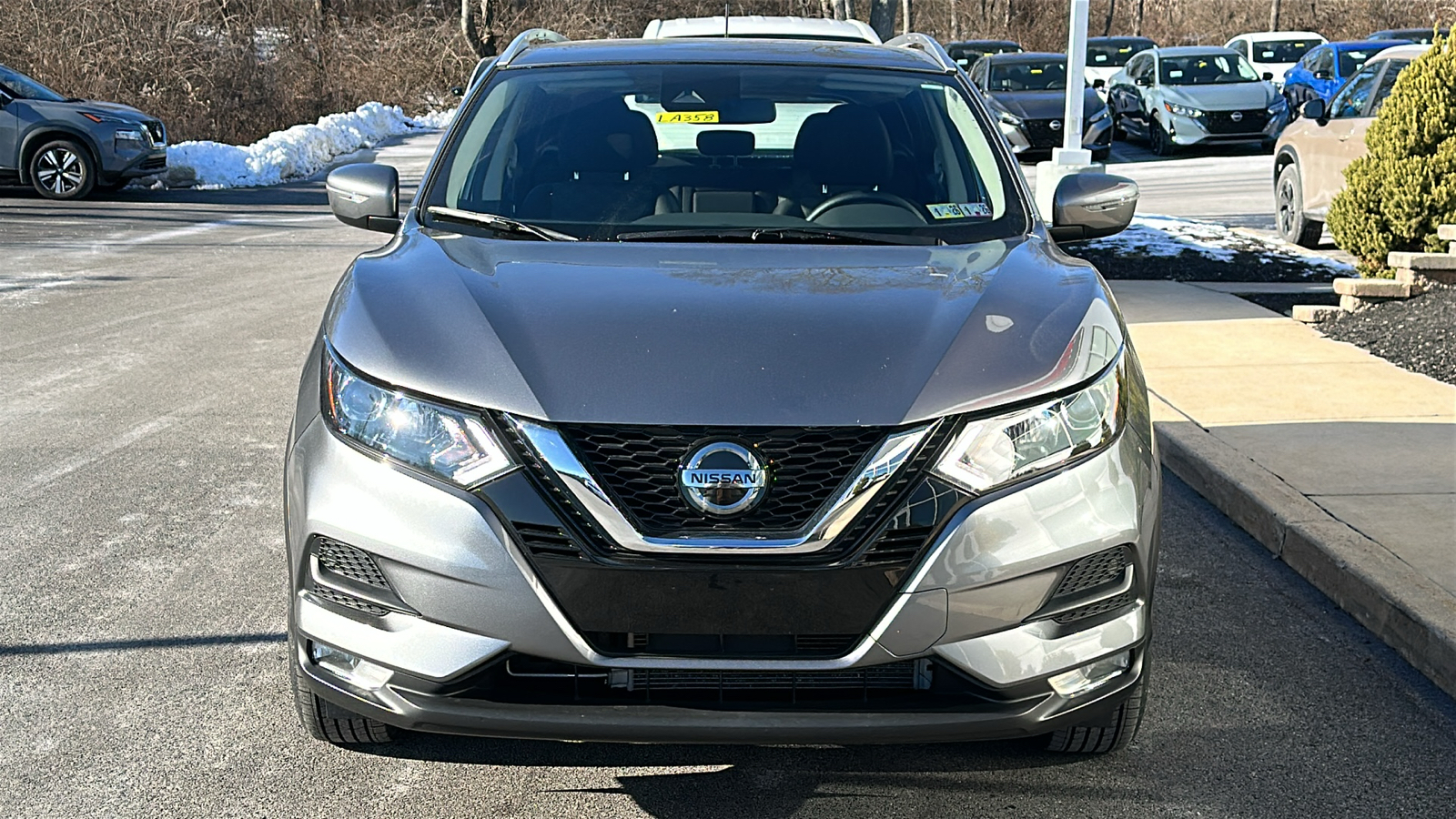 2022 Nissan Rogue Sport SV 3