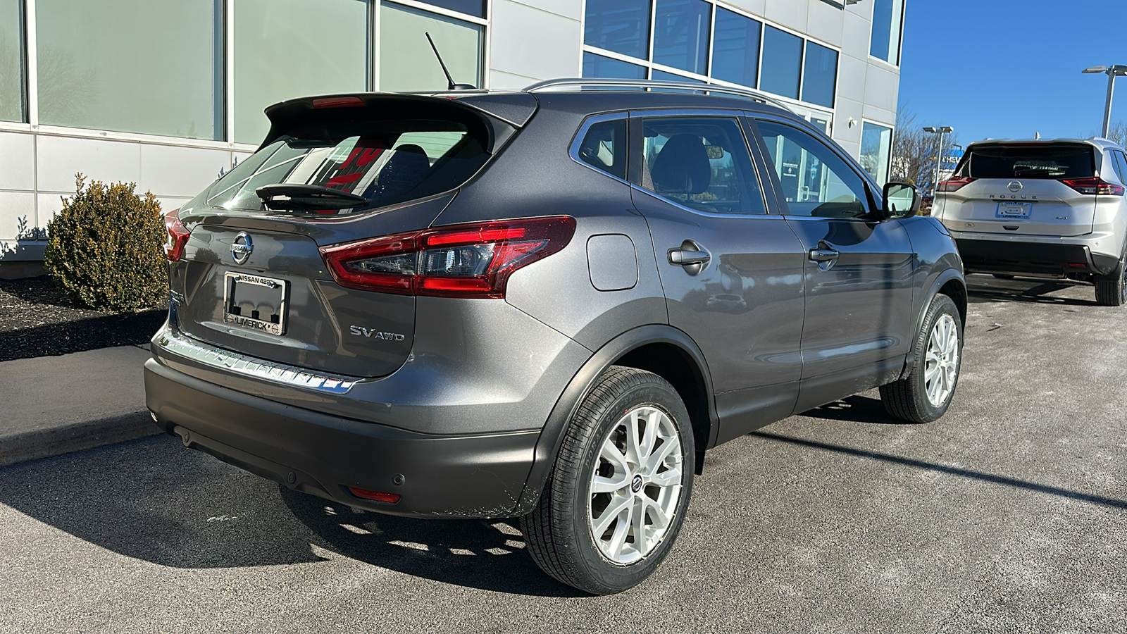 2022 Nissan Rogue Sport SV 8