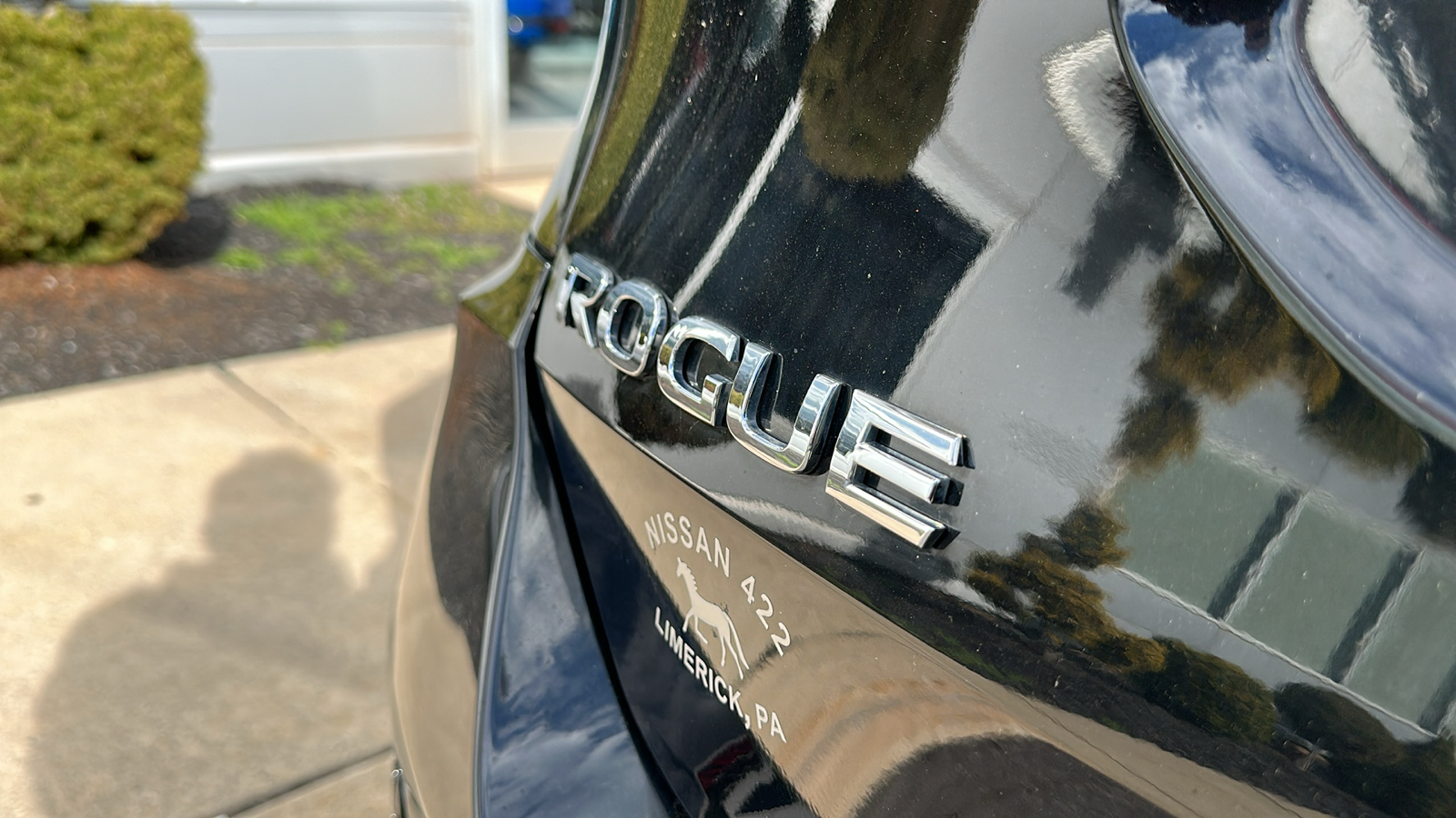 2020 Nissan Rogue SL 11