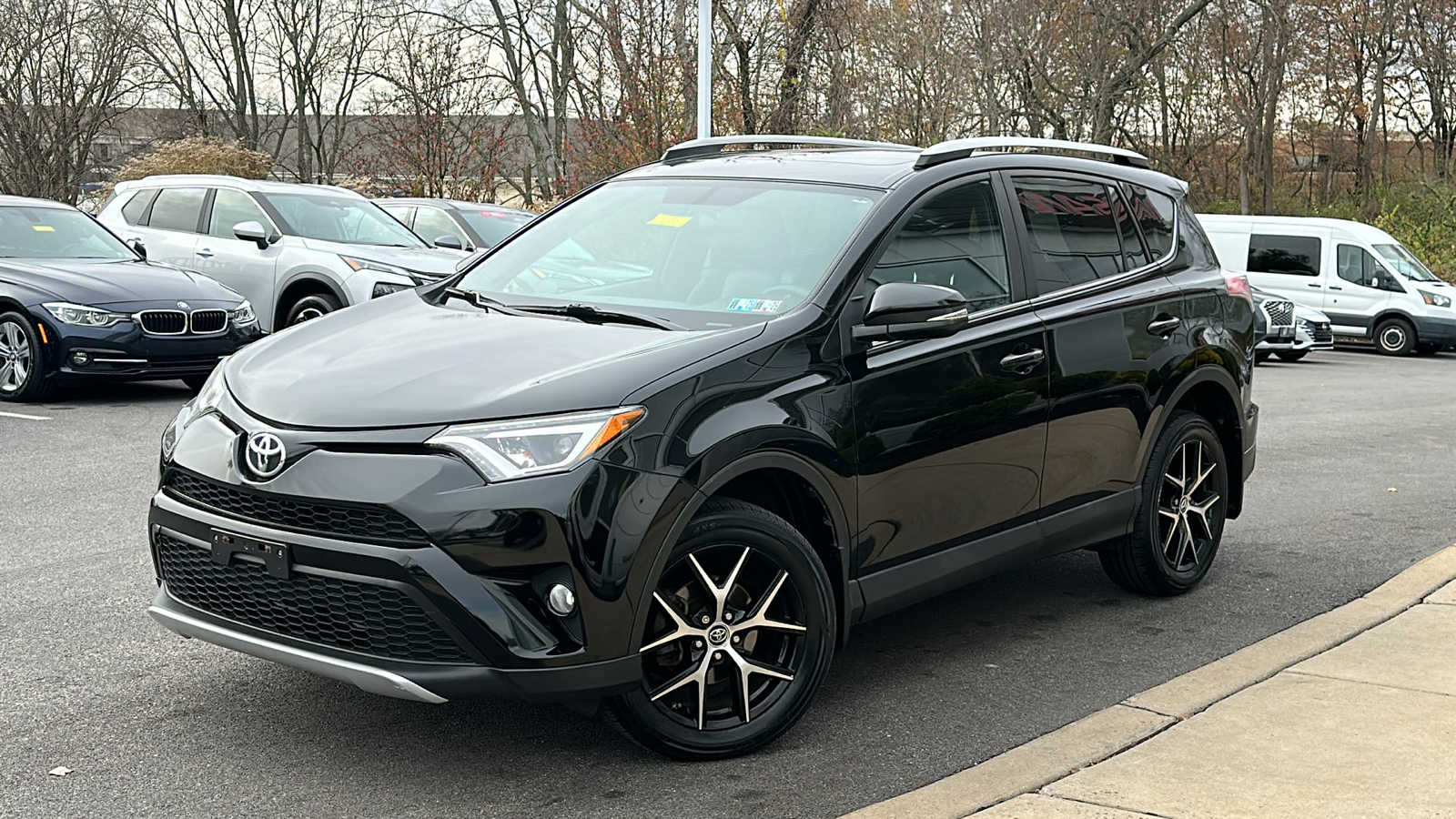 2016 Toyota RAV4 SE 1