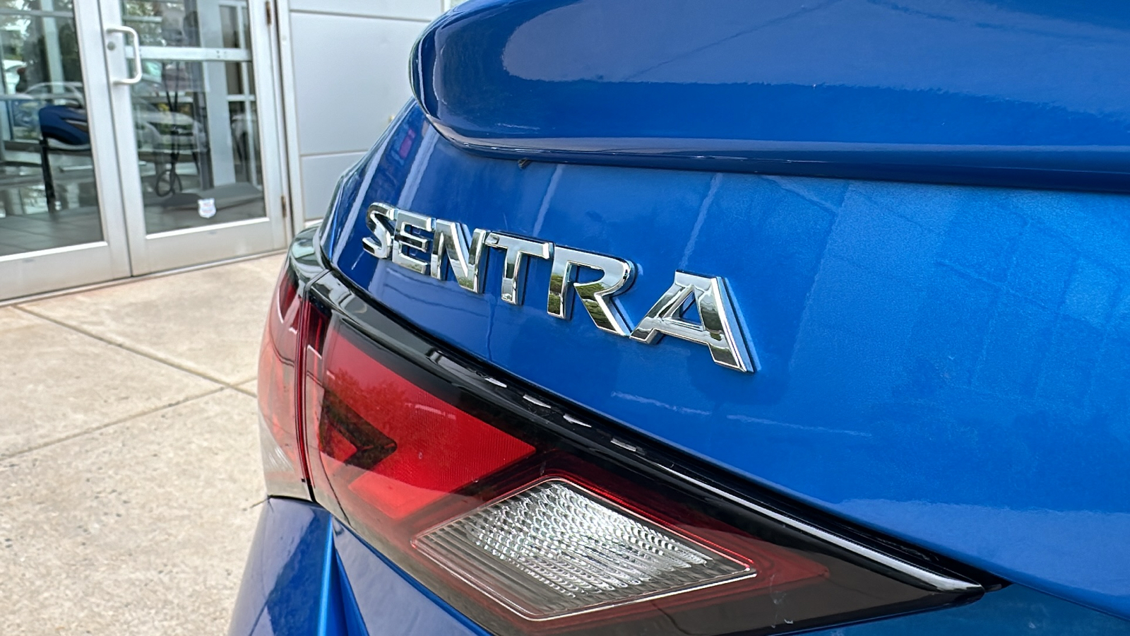2020 Nissan Sentra SR 11