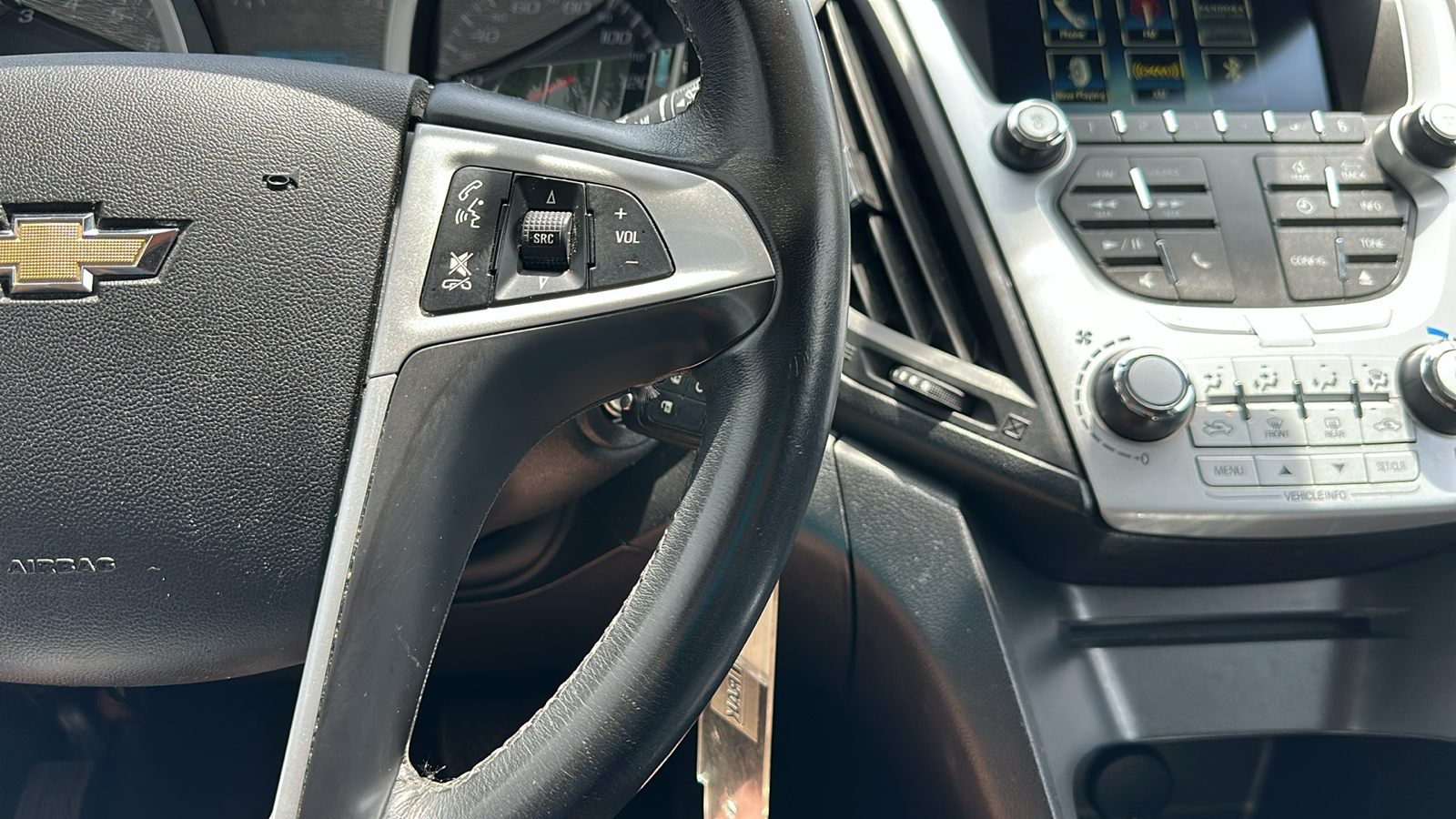 2015 Chevrolet Equinox LT 14