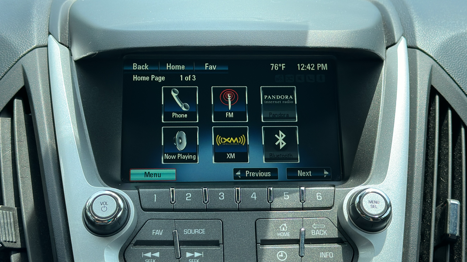 2015 Chevrolet Equinox LT 17