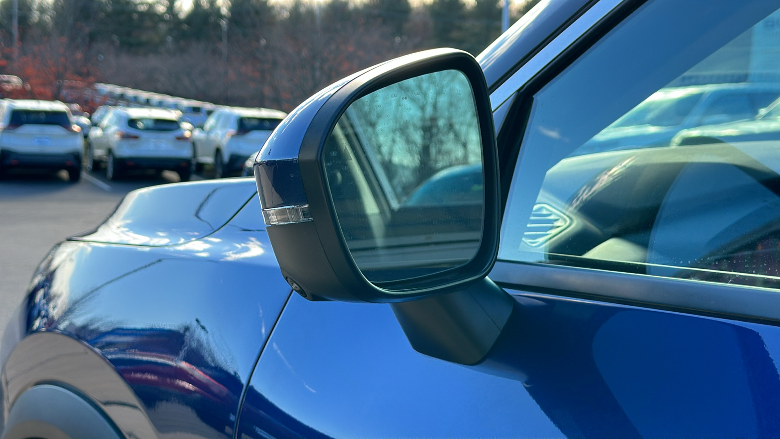 2021 Nissan Rogue SV 10