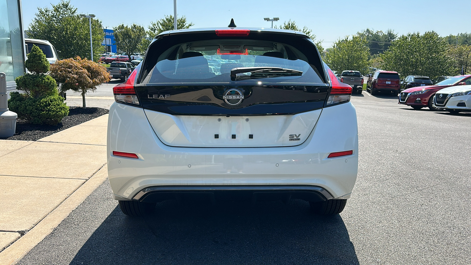 2025 Nissan LEAF SV PLUS 4