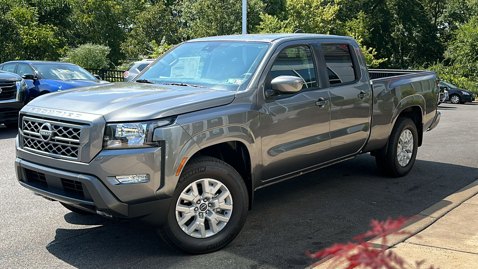 2024 Nissan Frontier SV 1