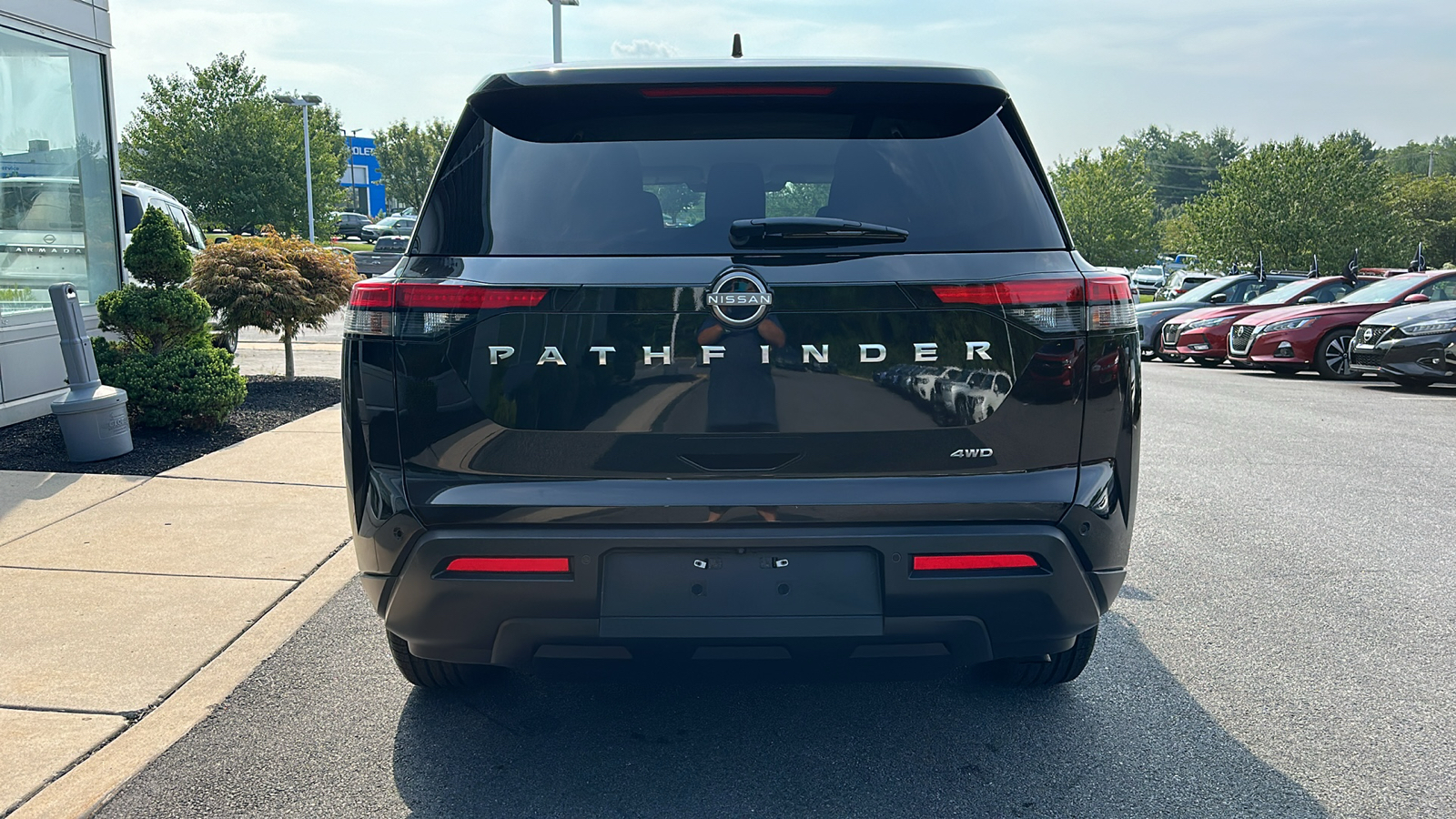 2022 Nissan Pathfinder S 5