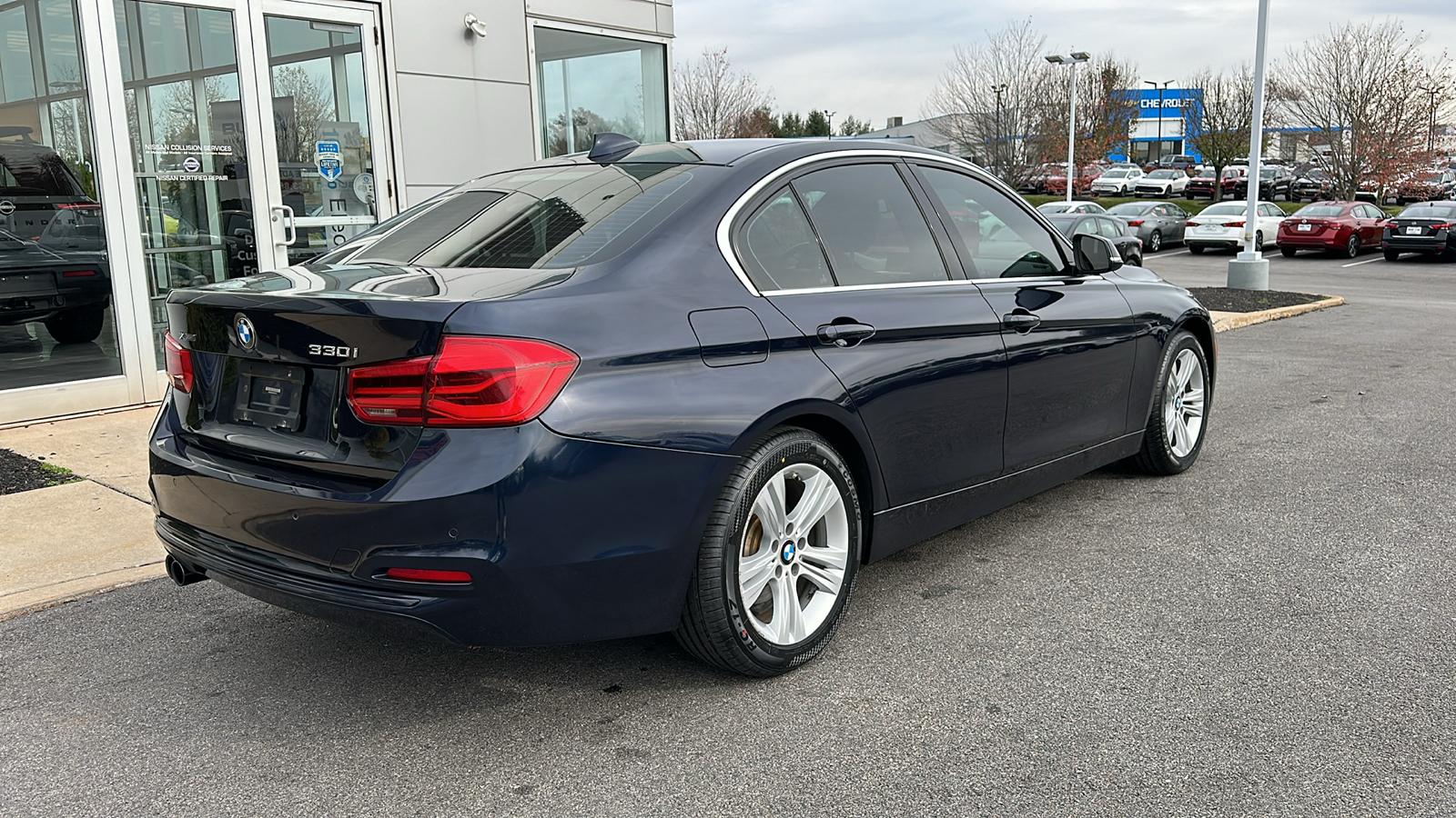 2017 BMW 3 Series 330i xDrive 8