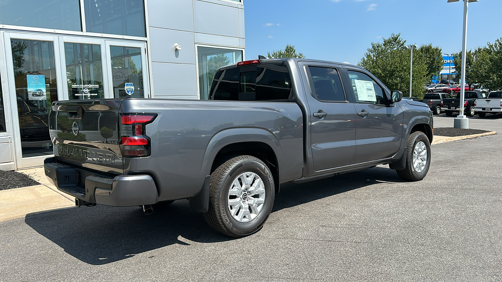 2024 Nissan Frontier SV 5