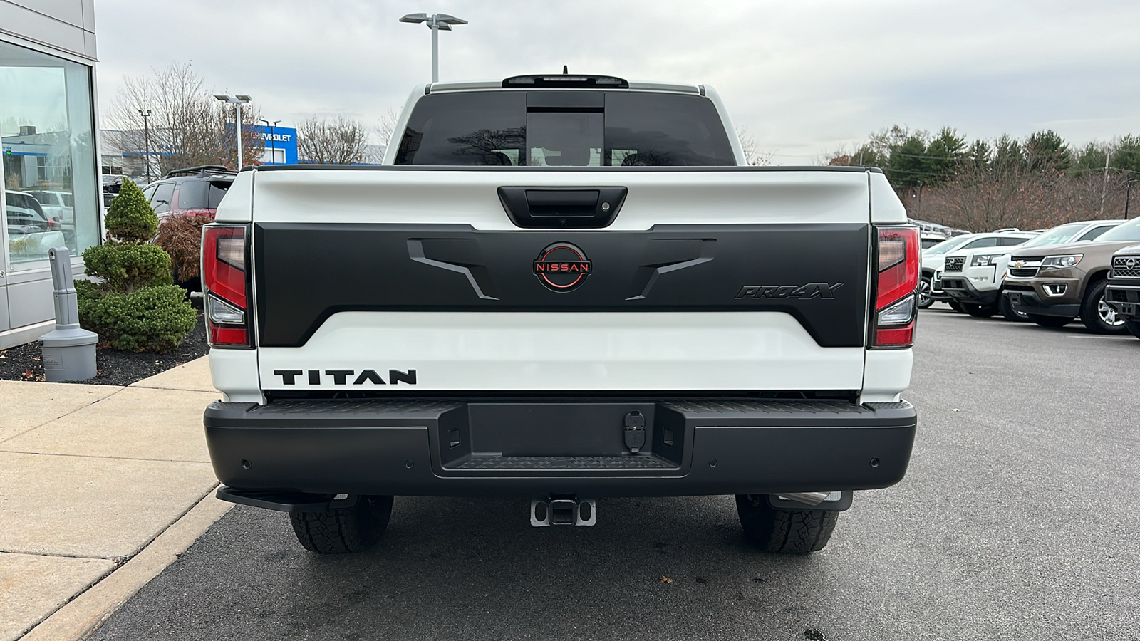 2024 Nissan Titan PRO-4X 4