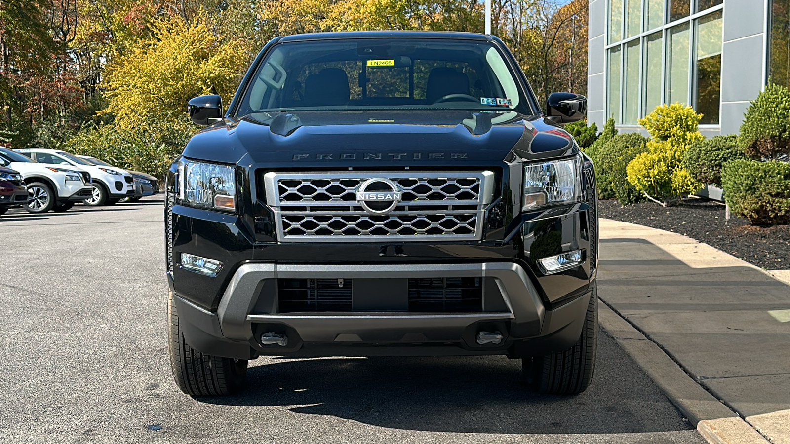 2024 Nissan Frontier SV 3