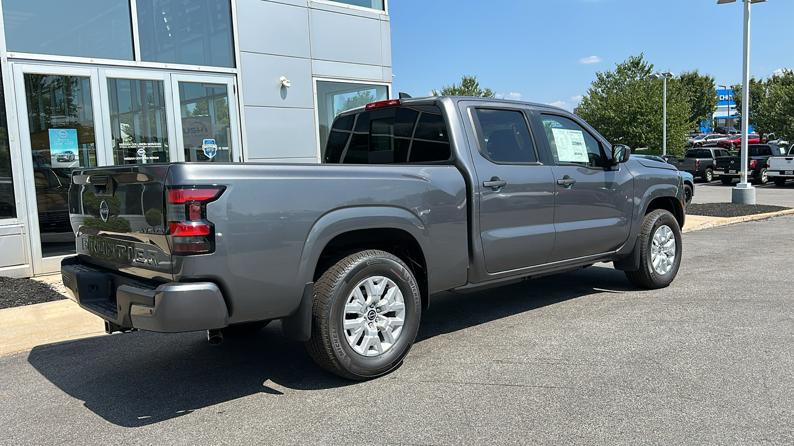 2024 Nissan Frontier SV 5